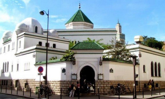 Le ministère des Affaires religieuse et la Grande Mosquée de Paris signent le cahier des charges relatif au label « Halal »
