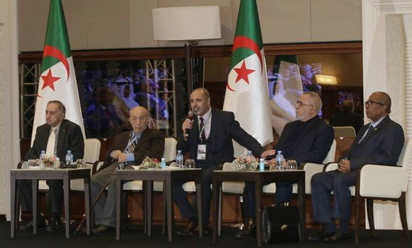 Colloque sur le défunt Houari Boumediene: unanimité à souligner sa clairvoyance et sa stratégie