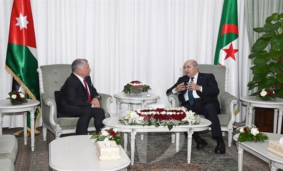 Le Président Tebboune s’entretient avec le Roi Abdallah II de Jordanie