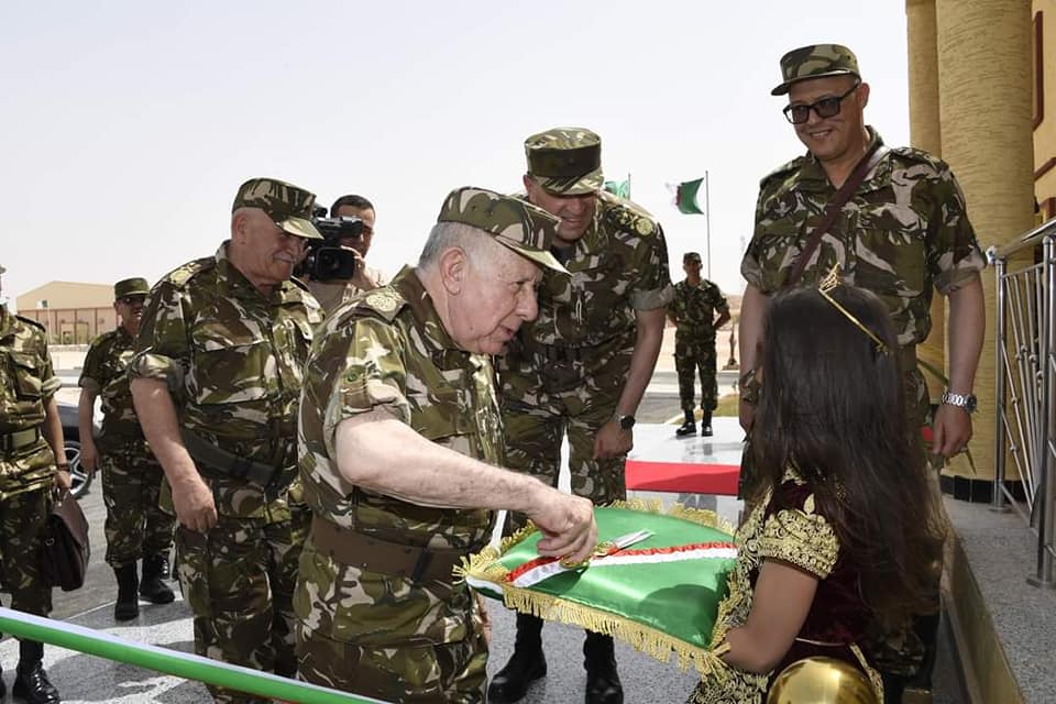 الفريق أول السعيد شنقريحة يشرف على تدشين منشآت عسكرية جديدة بالناحية العسكرية الثالثة