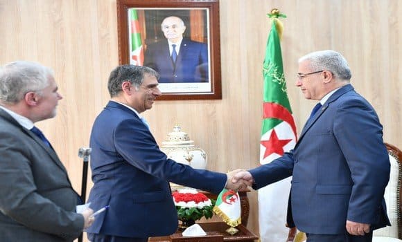 السيد بوغالي يستقبل سفير جمهورية الشيلي بالجزائر