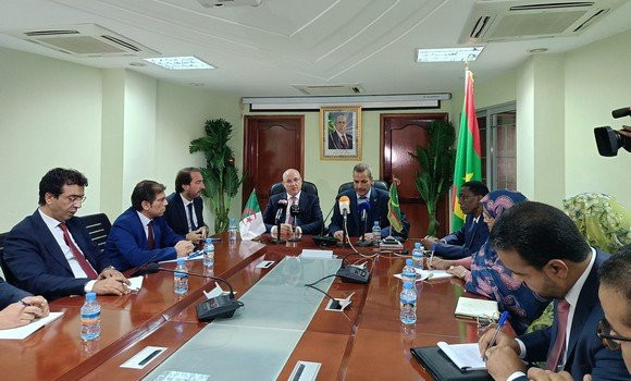 Algérie/Mauritanie: accord portant création d’une Commission mixte pour faciliter et augmenter le volume des échanges commerciaux