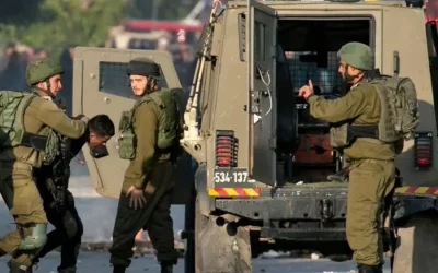 قوات الاحتلال الصهيوني تعتقل عددا من الفلسطينيين في الضفة الغربية