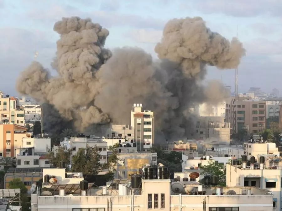 شهداء وجرحى في قصف للكيان على مناطق واسعة من قطاع غزة