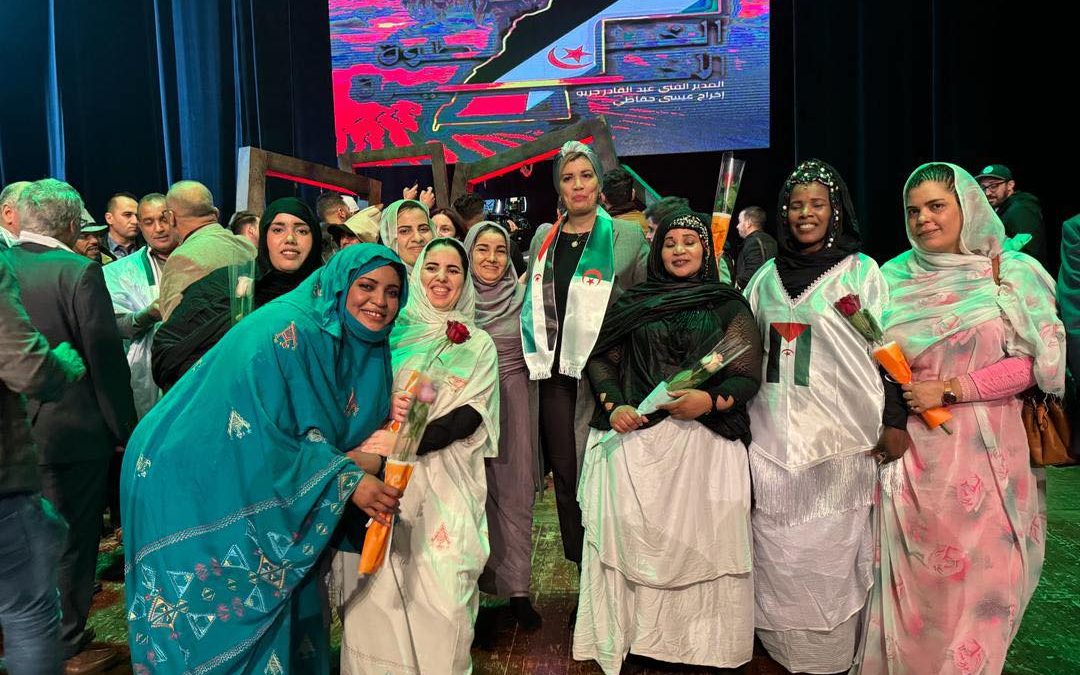مسرحية “الخطوة الأخيرة” تدشن رسميا بالجزائر المسرح الوطني المحترف للجمهورية الصحراوية