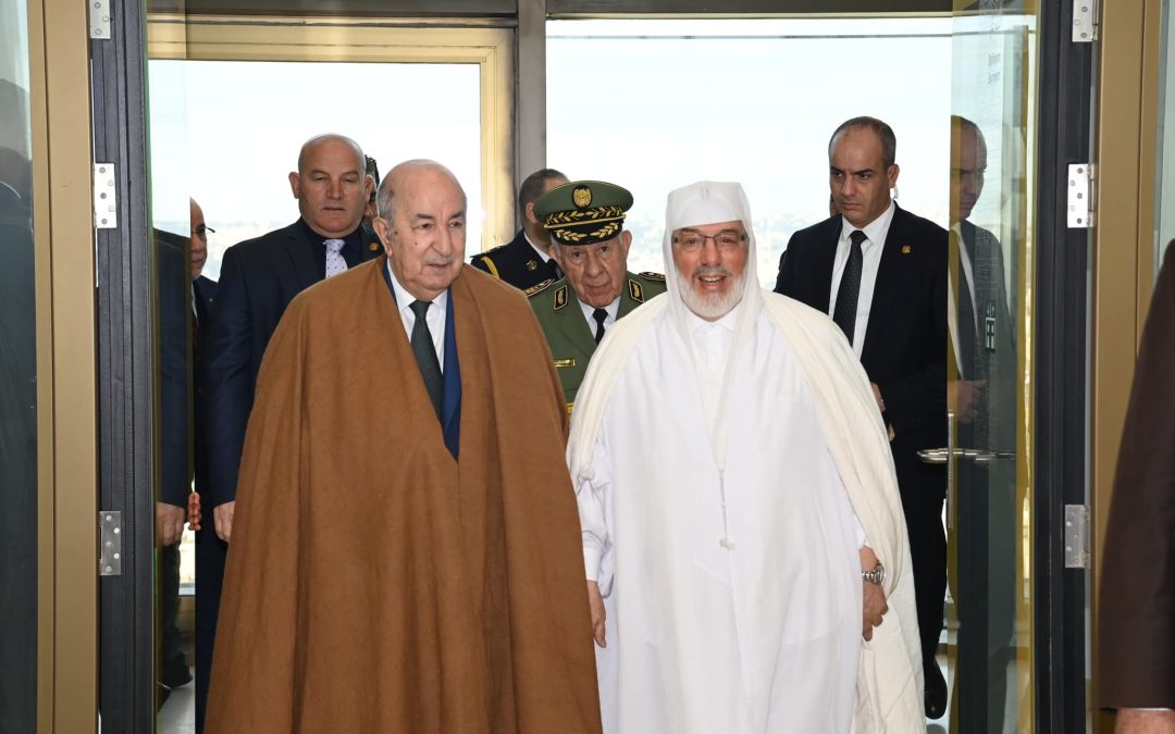 رئيس الجمهورية يصل إلى جامع الجزائر للإشراف على مراسم التدشين الرسمي لهذا الصرح