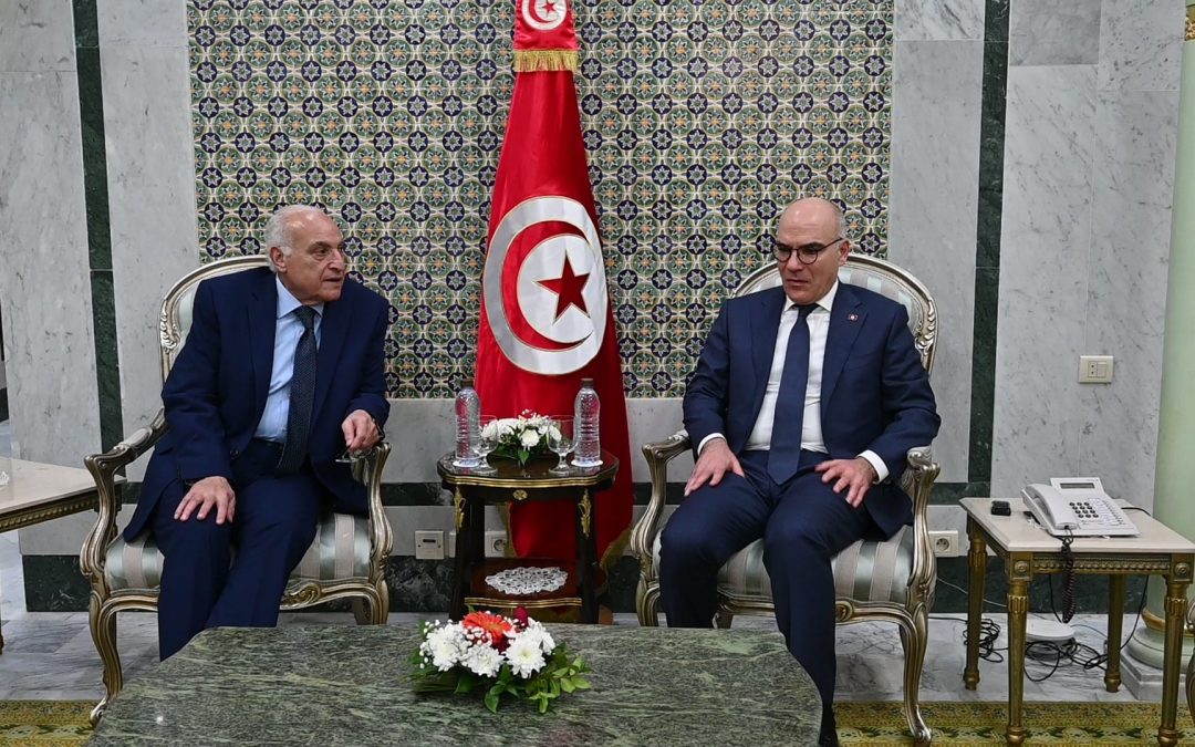 عطاف يجري محادثات ثنائية مع نظيره التونسي
