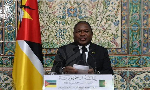 Le président mozambicain salue le rôle de l’Algérie dans la stabilité du Sahel et de l’Afrique du Nord