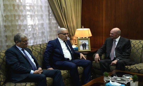 Le président de l’APN rencontre le président du Sénat jordanien