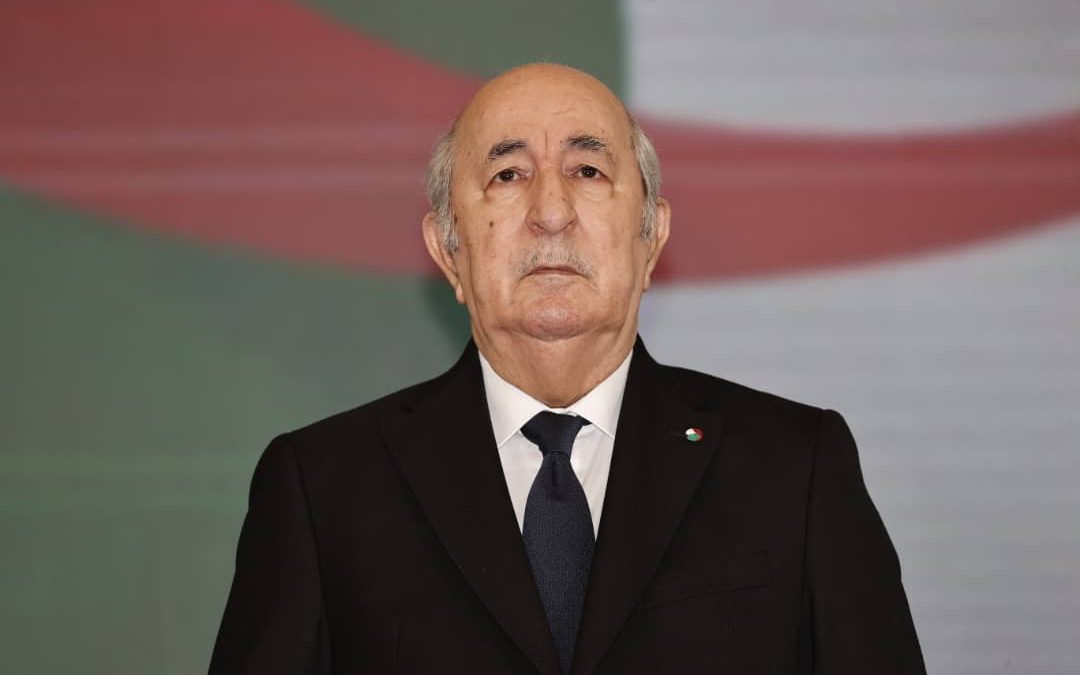 رئيس الجمهورية يهنئ الشعب الجزائري بمناسبة حلول شهر رمضان الكريم