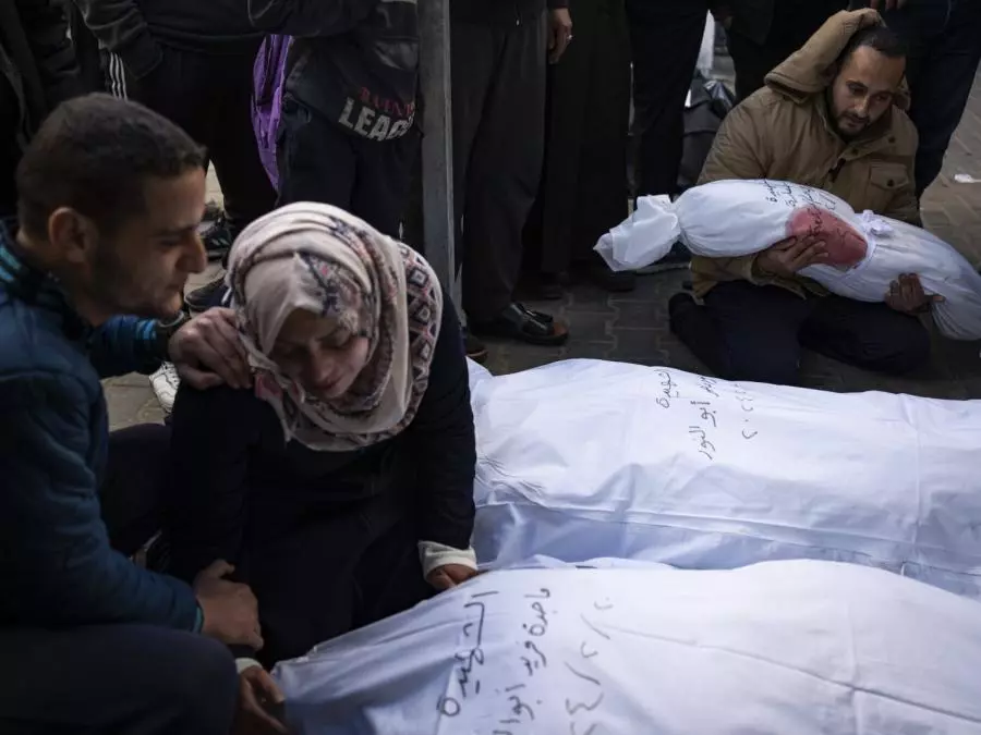 Bande de Ghaza : plusieurs martyrs dans des bombardements de l’aviation sioniste à Rafah et Khan Younes