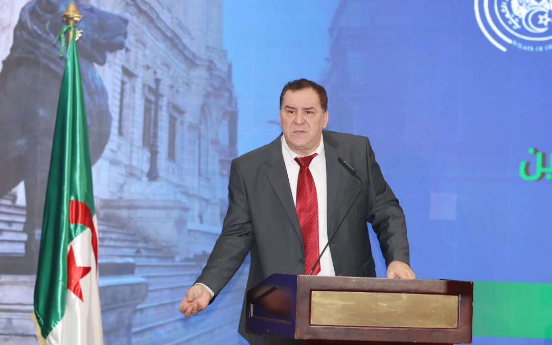وزير الاتصال يشدد على تعزيز الإعلام المؤسساتي لمجابهة مضامين ترمي إلى المساس بصورة الجزائر